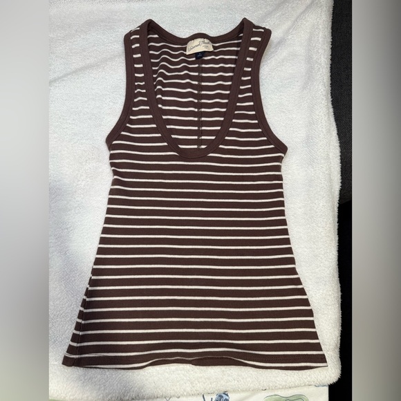 Universal Thread Olive and Brown Striped Tank Tops - Picture 4 of 13